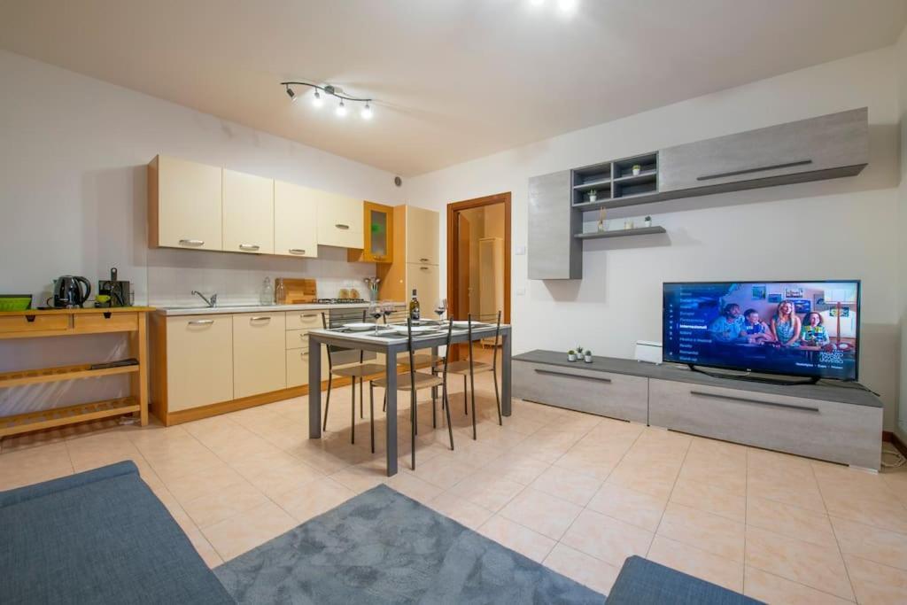 Verona - Fierhaus - Garage & Wifi Zewnętrze zdjęcie